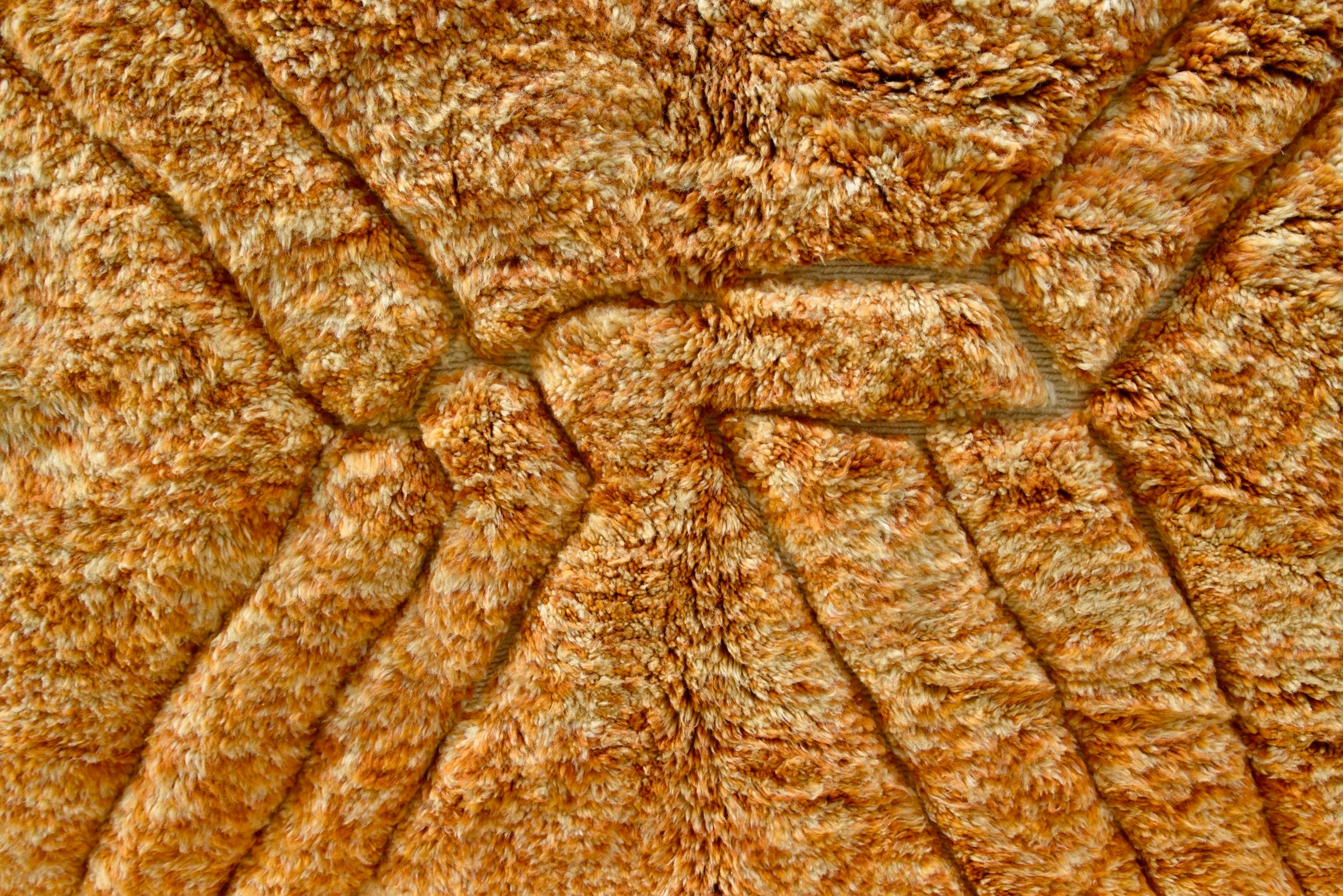 Fluffy Woven Rug Itto