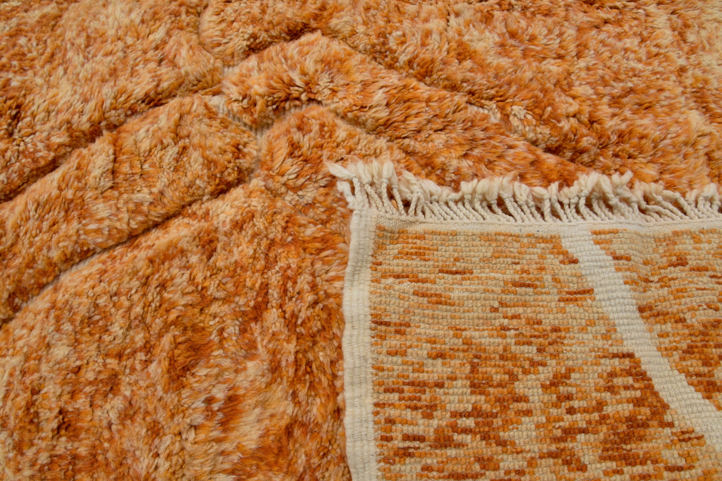 Fluffy Woven Rug Itto