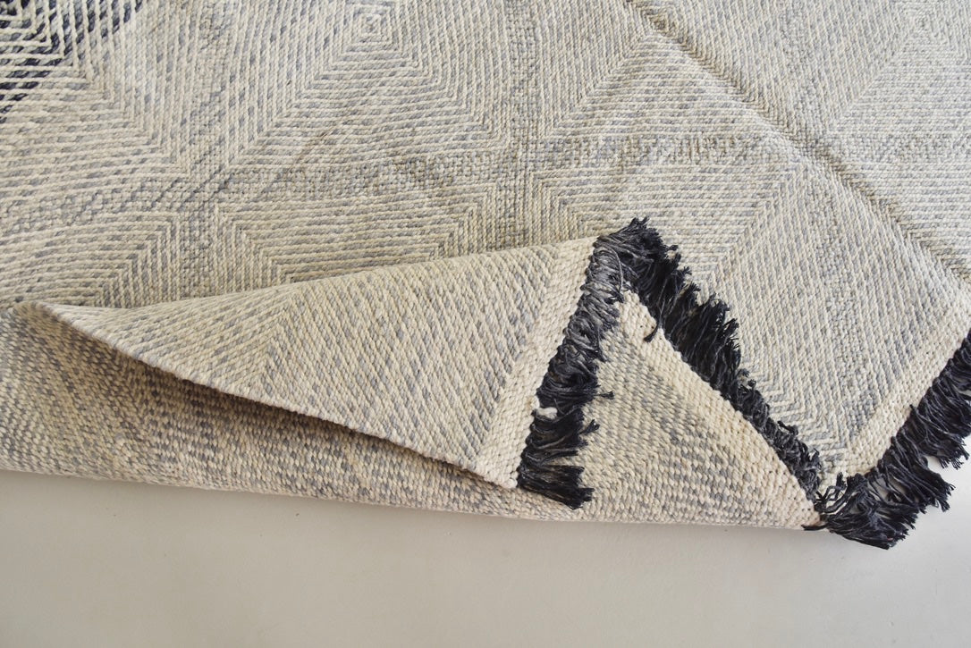 Flat Woven Rug Zanafi