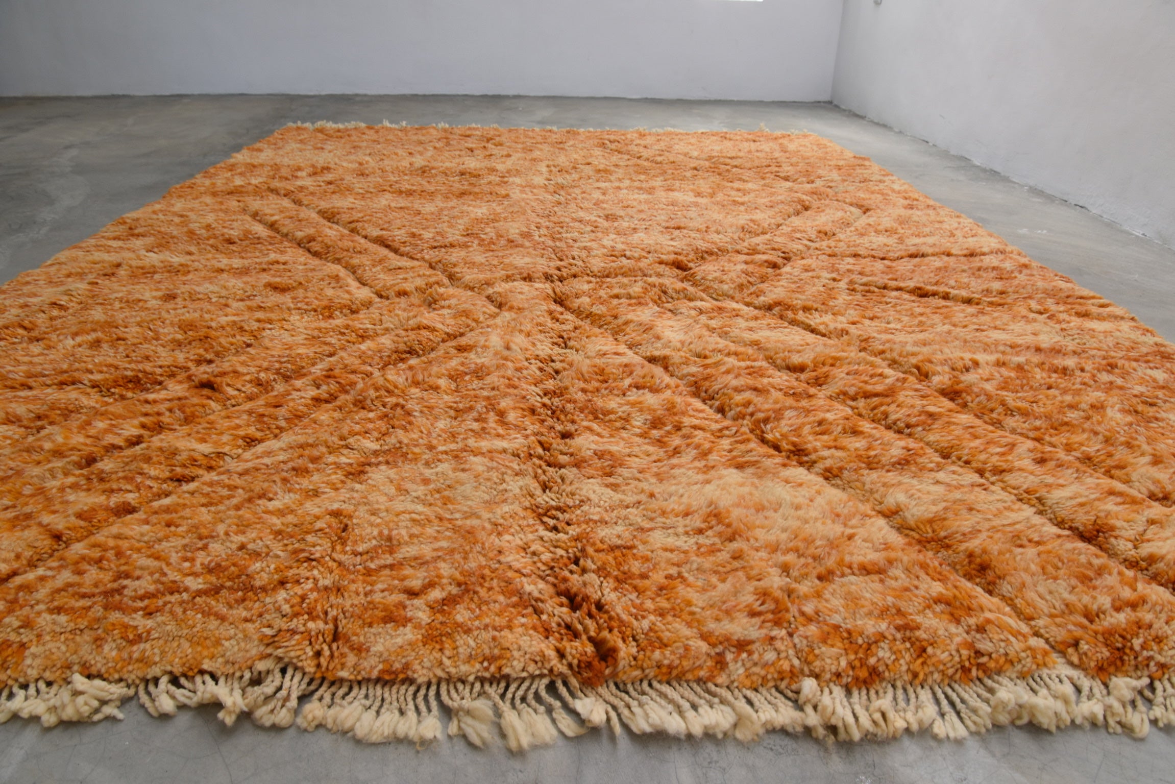 Fluffy Woven Rug Itto