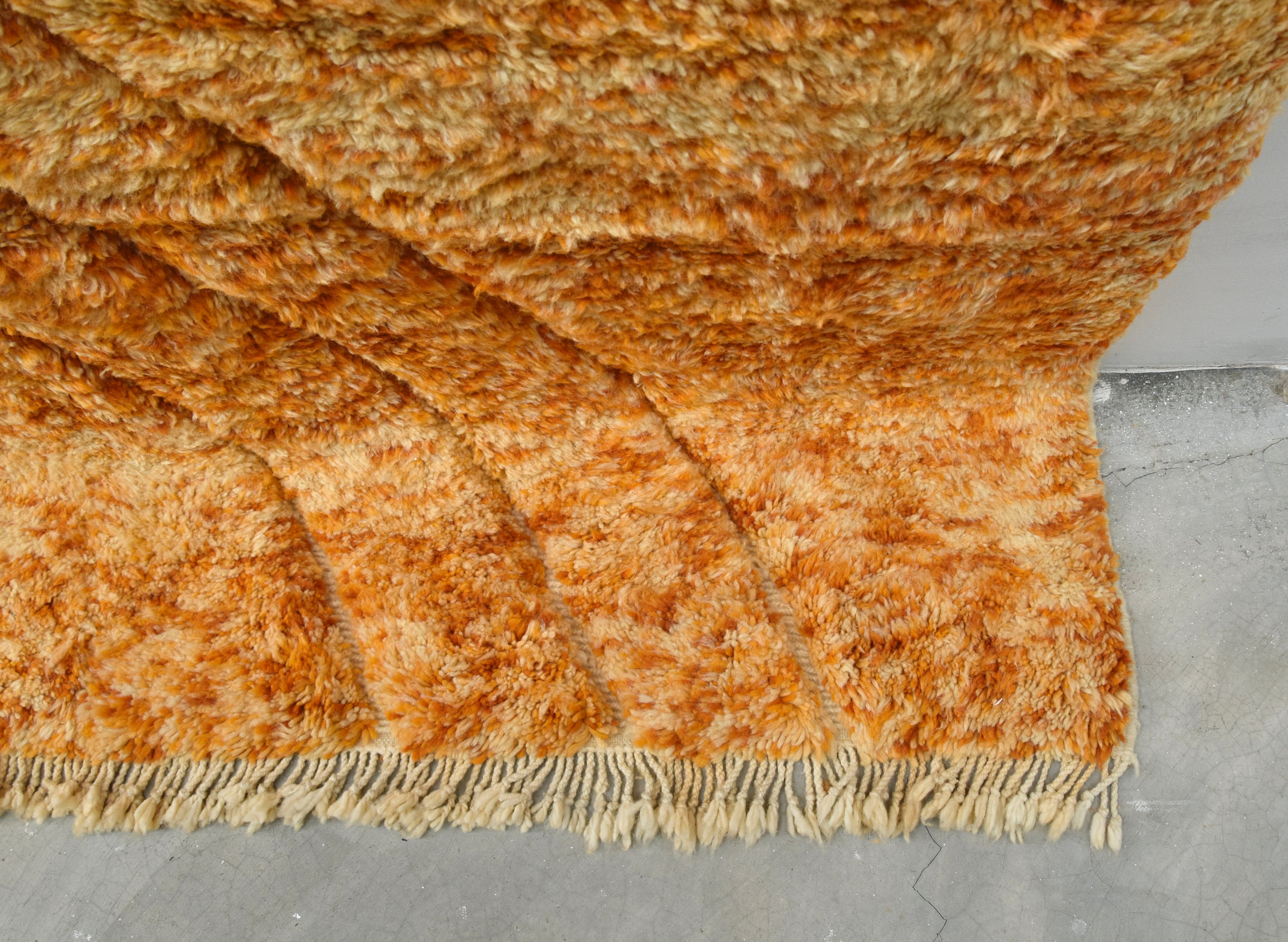 Fluffy Woven Rug Itto