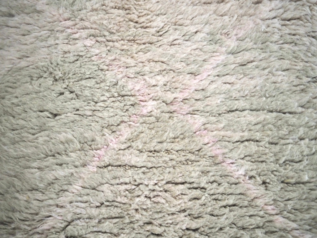 Fluffy Woven Rug The Pink Diamond