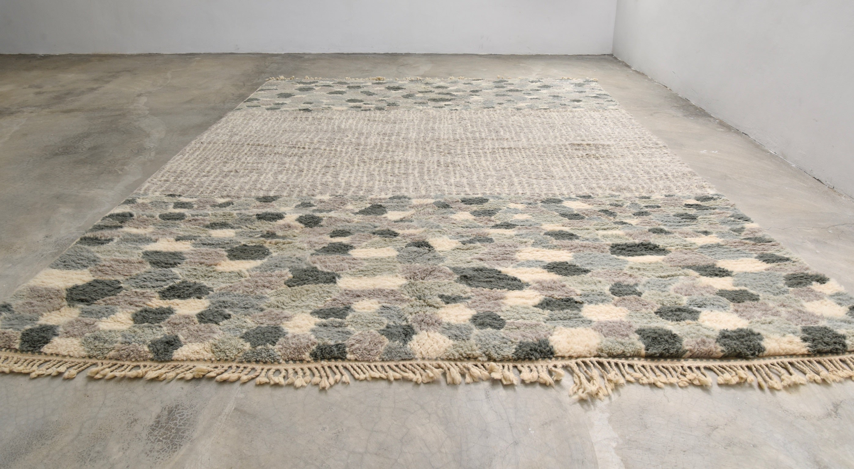 Fluffy Woven Rug Tizizua