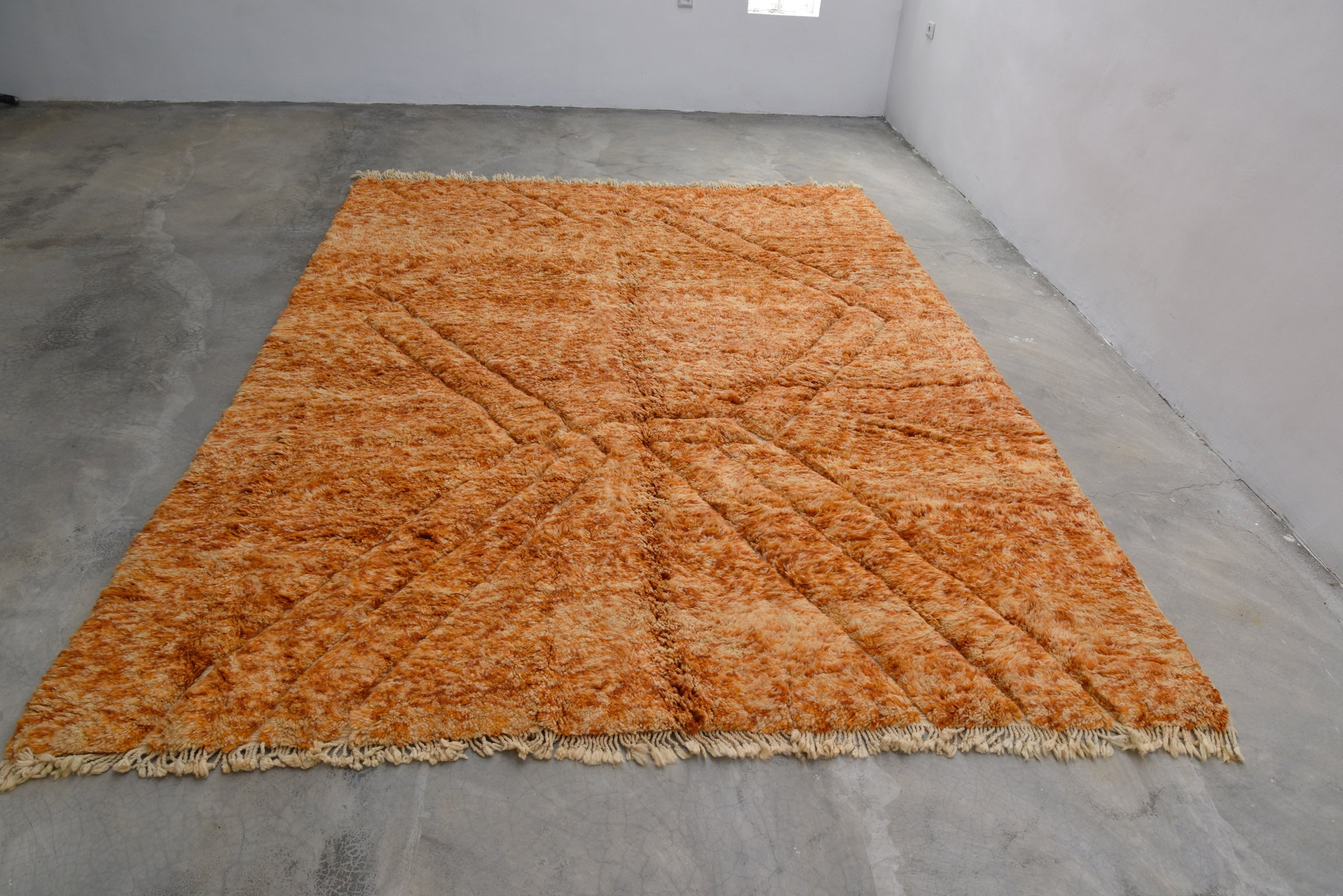 Fluffy Woven Rug Itto