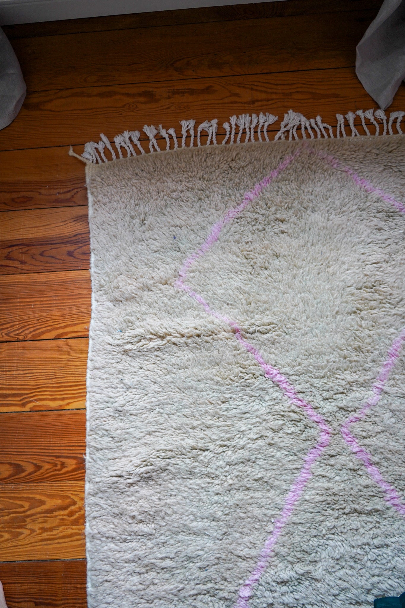 Fluffy Woven Rug The Pink Diamond