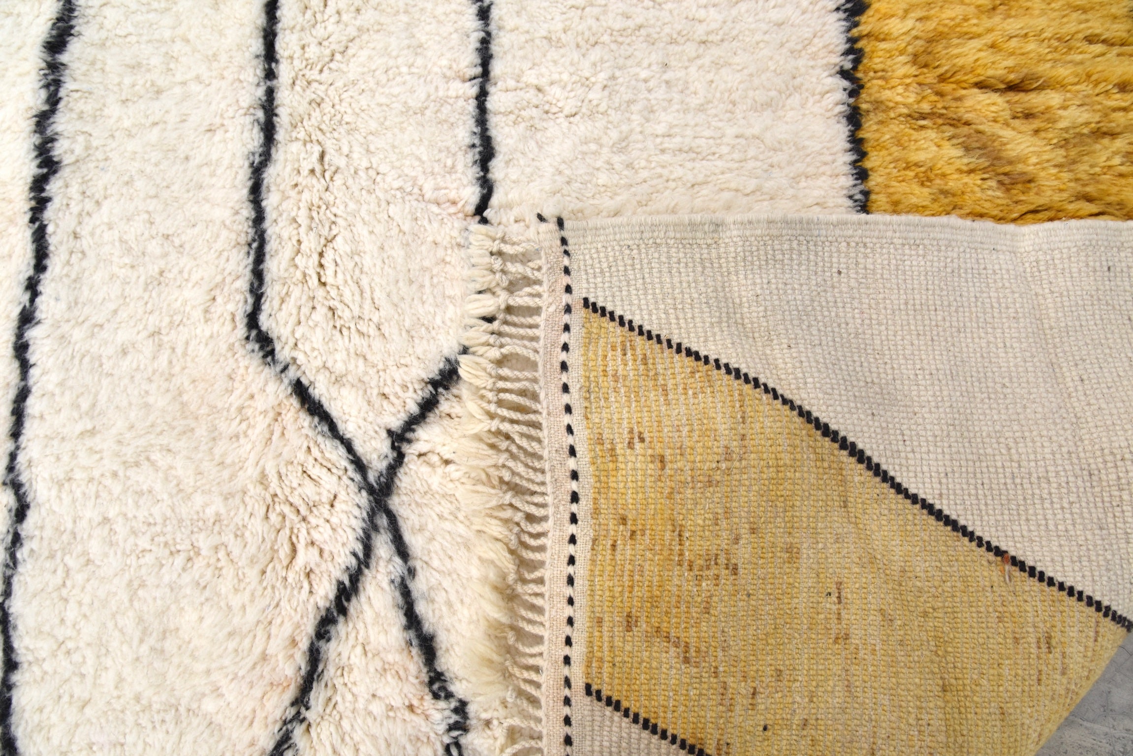 Fluffy Woven Rug Zinba