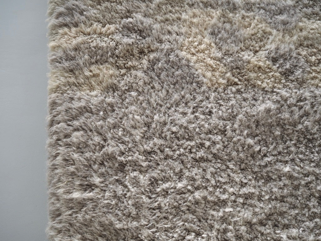 Fluffy Woven Rug Tizizua