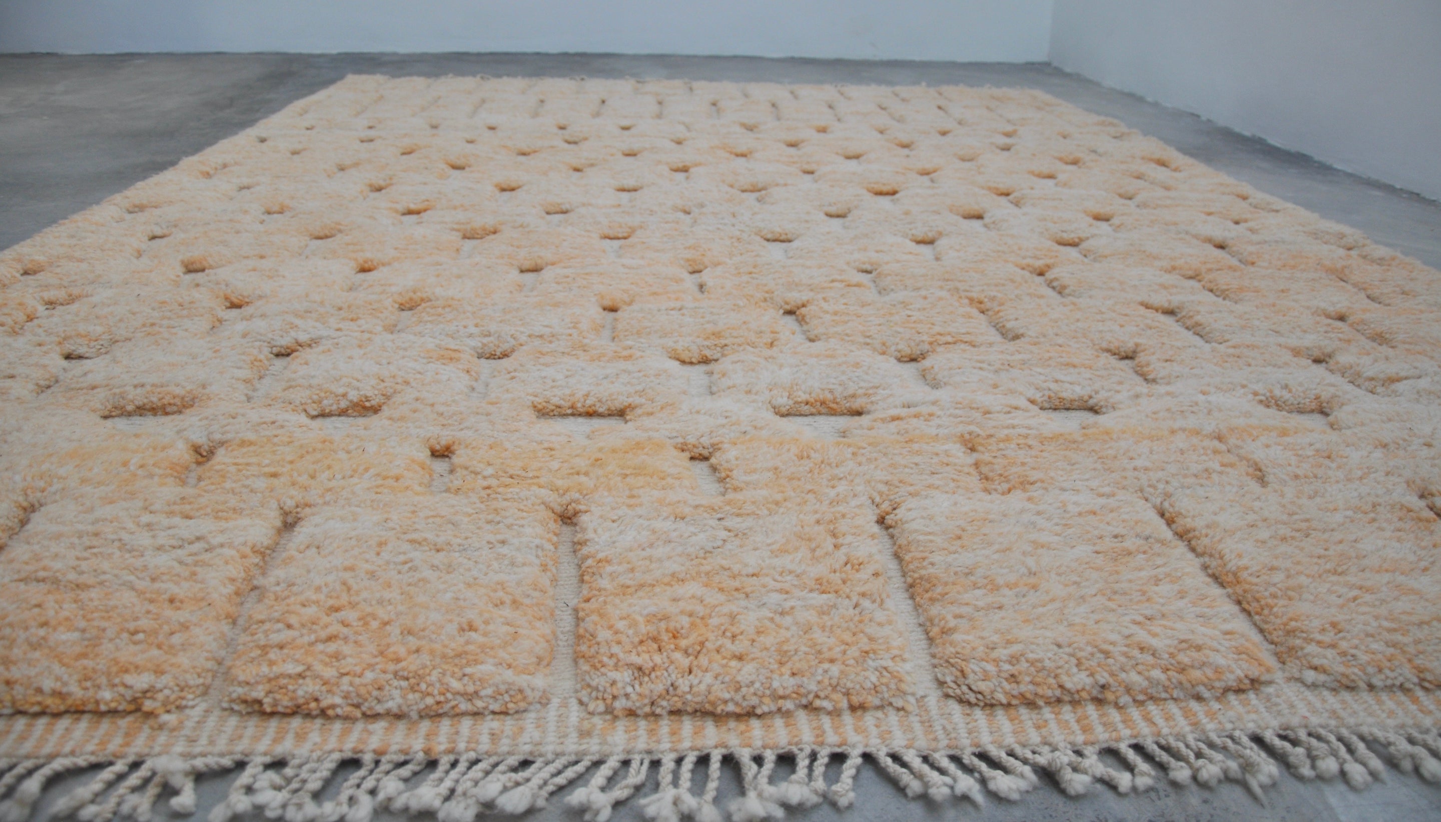 Fluffy Woven Rug Fadma