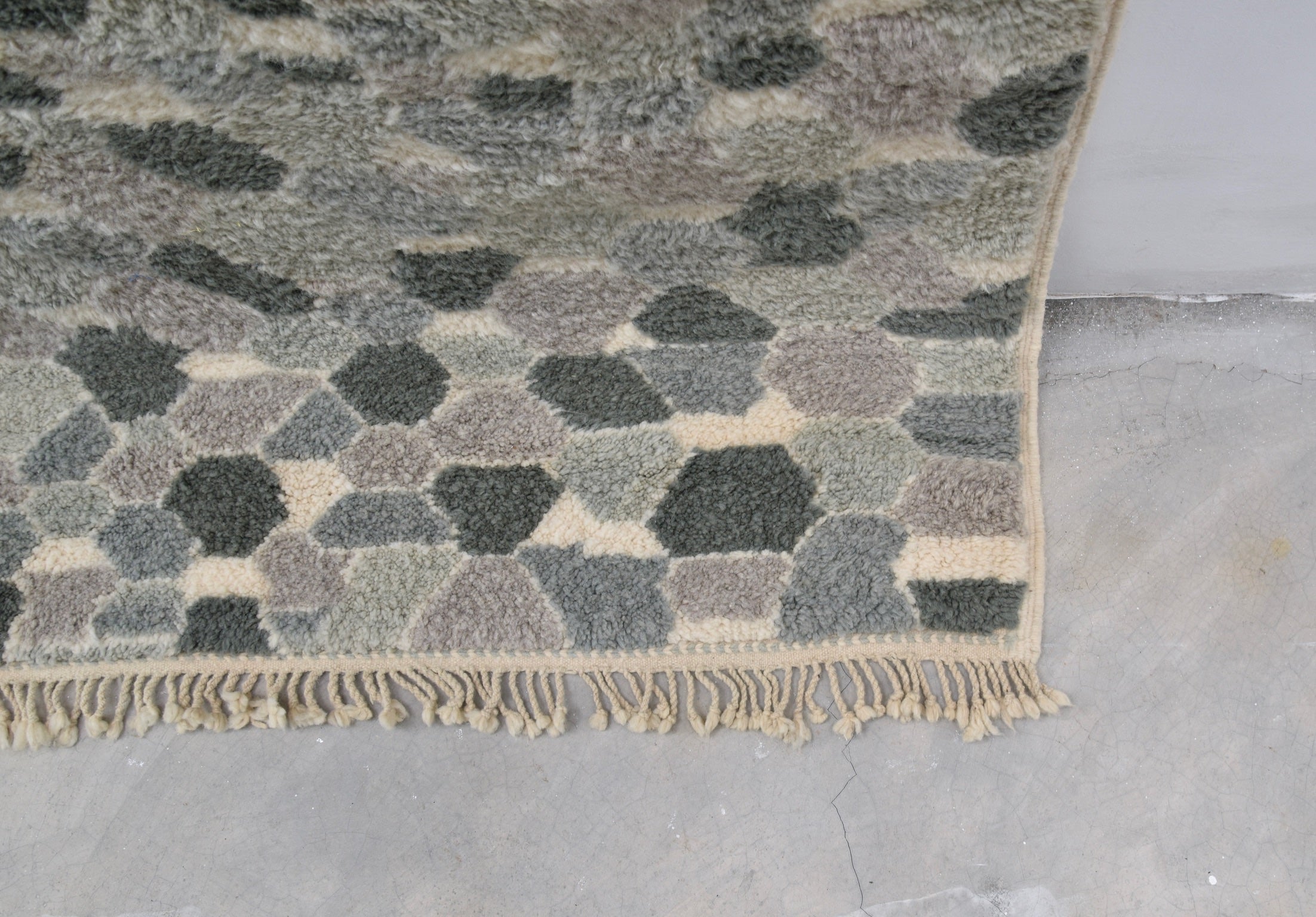 Fluffy Woven Rug Tizizua
