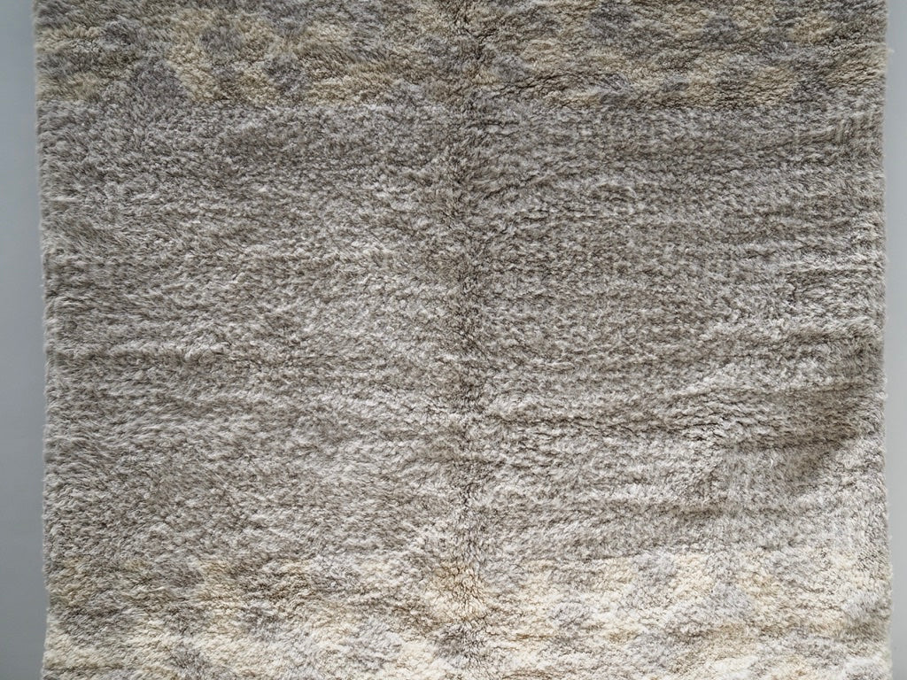 Fluffy Woven Rug Tizizua