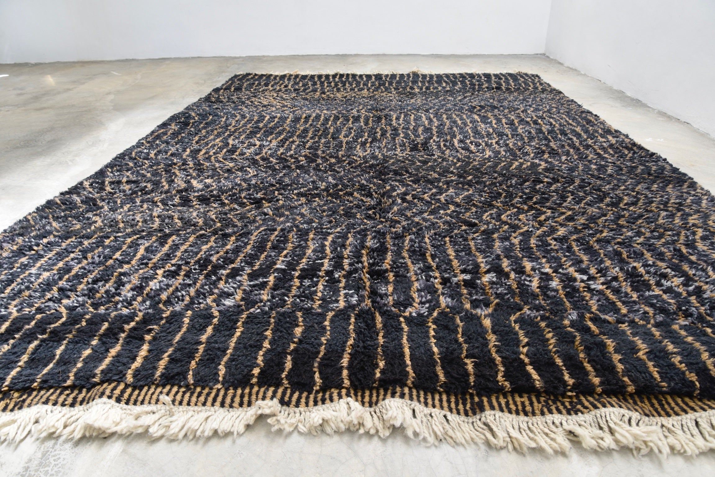 Fluffy Woven Rug Yamna