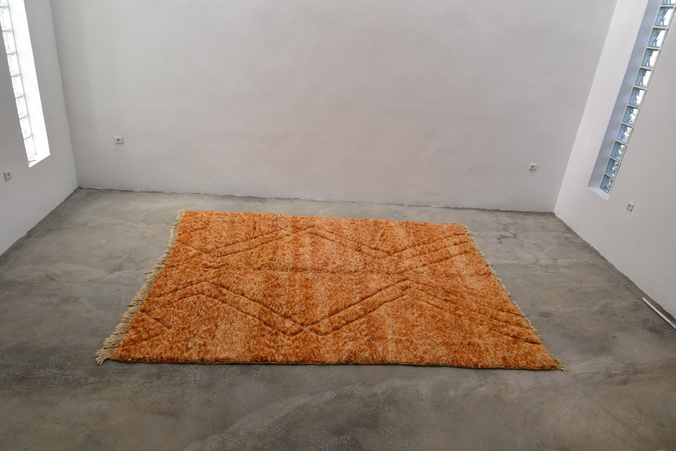 Fluffy Woven Rug Itto