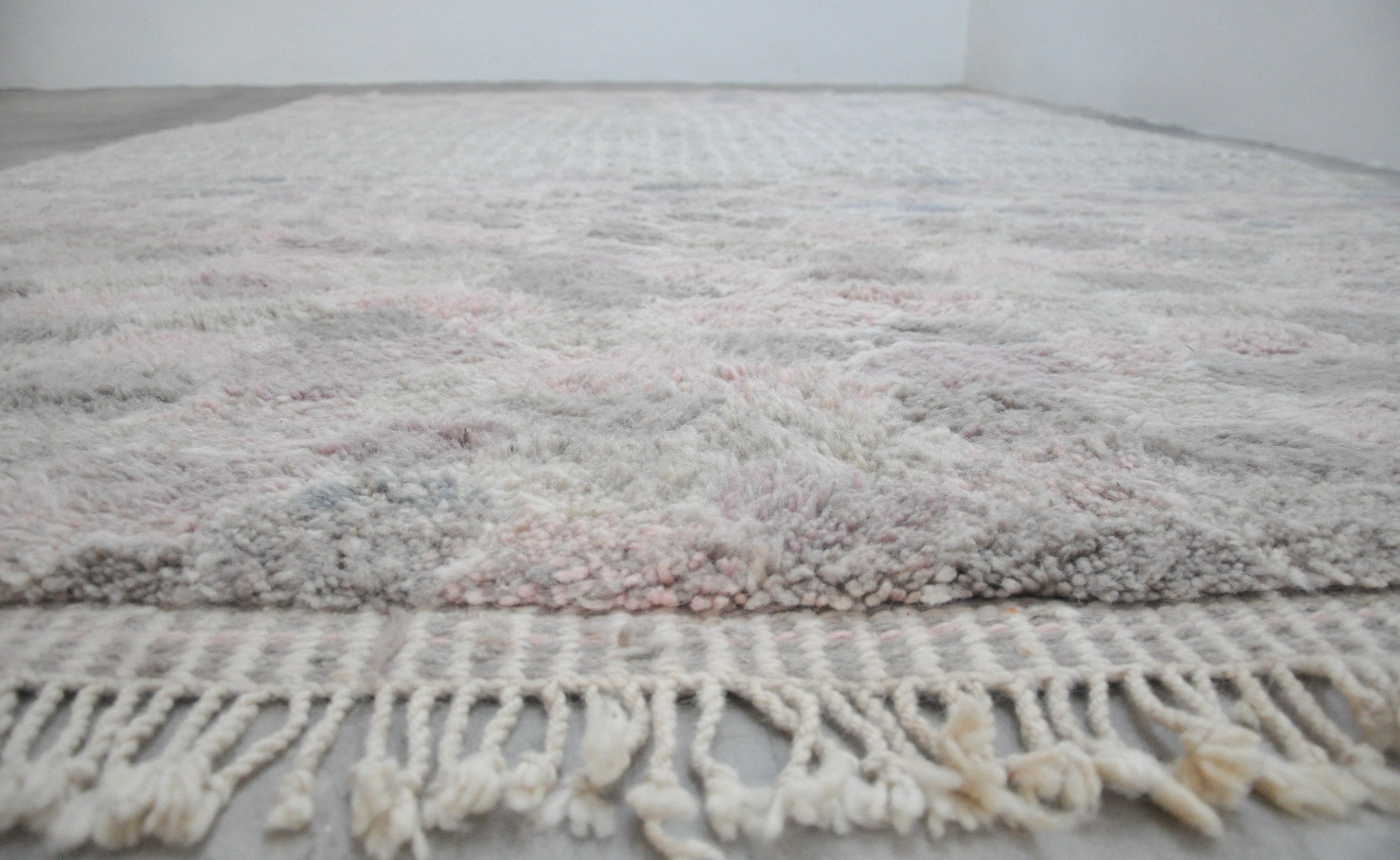 Fluffy Woven Rug Tizizua