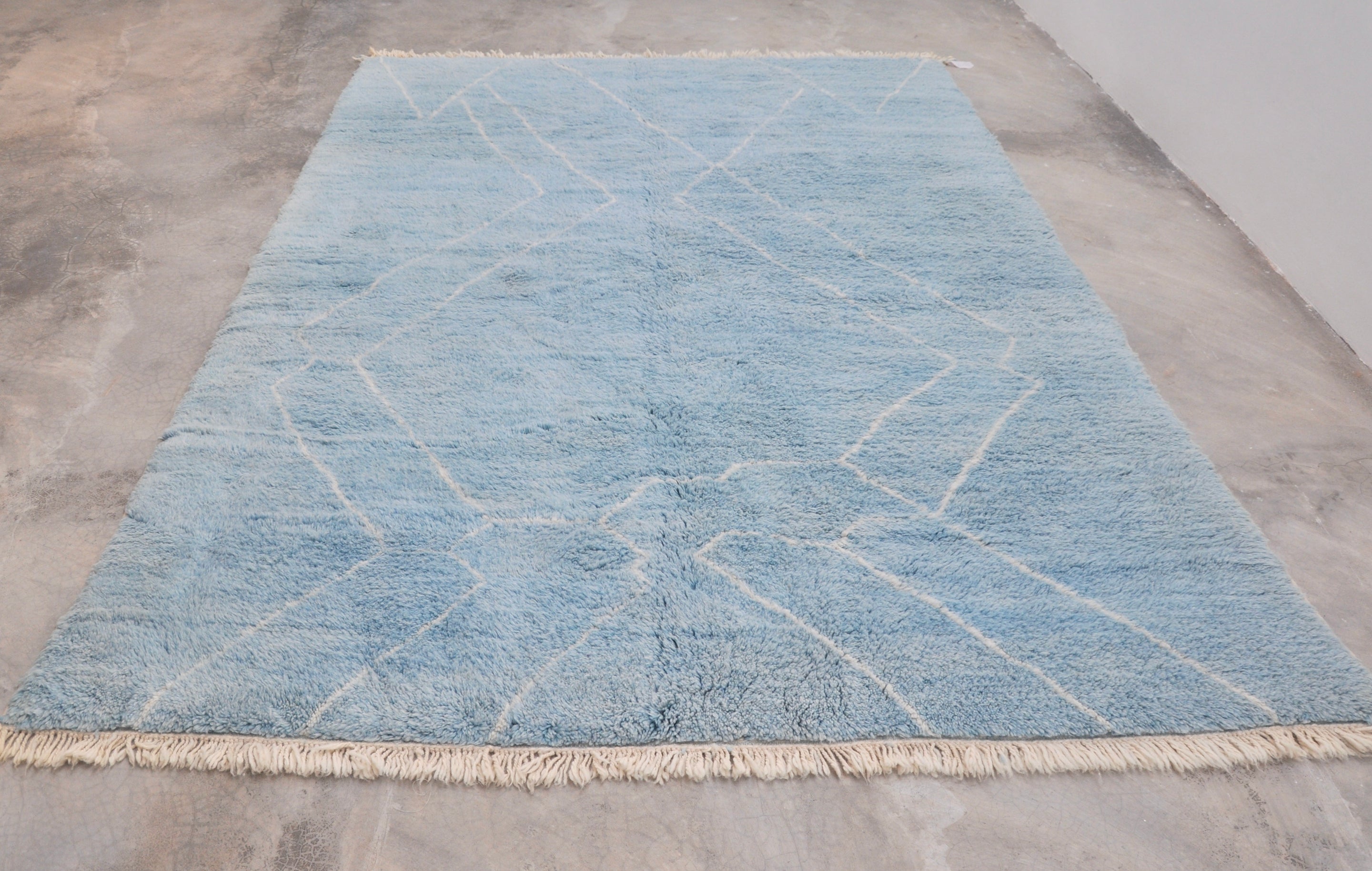 Fluffy Woven Rug Itto