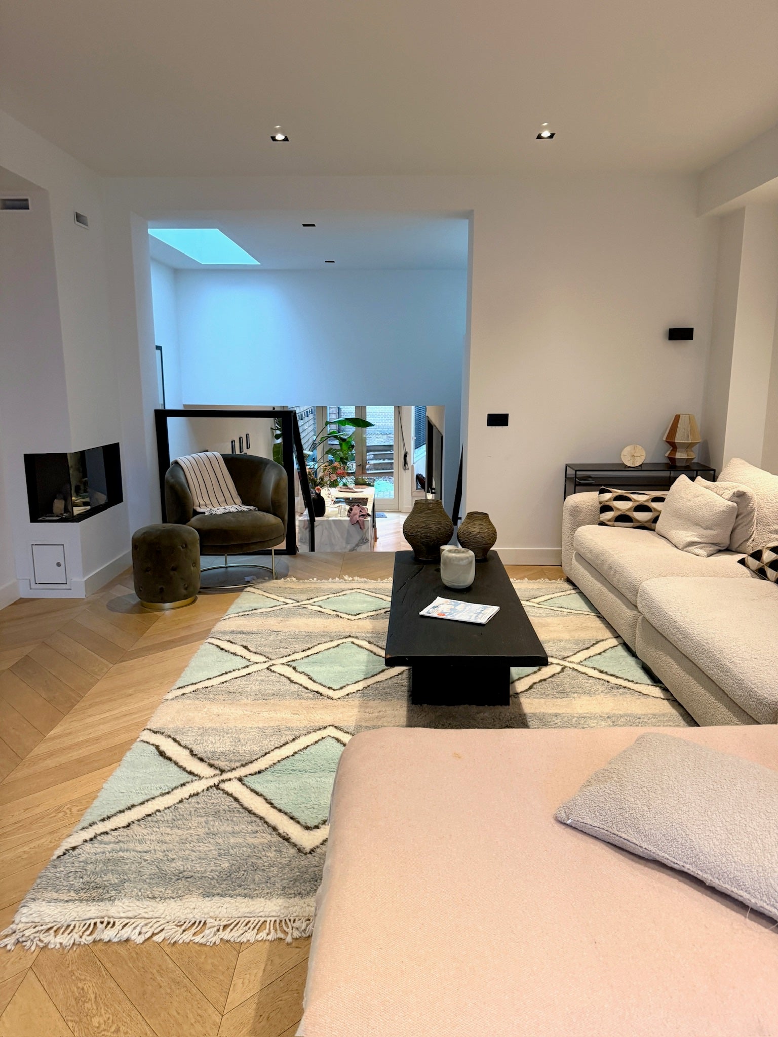 Fluffy Woven Rug Taslemt